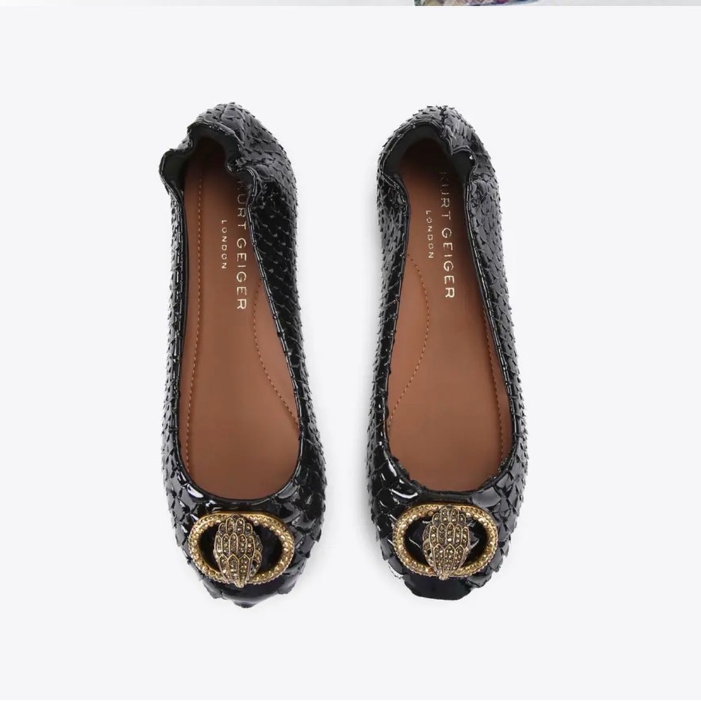 Kurt Geiger Black Textured Flats w/Gold Detail (fit like size 10)
